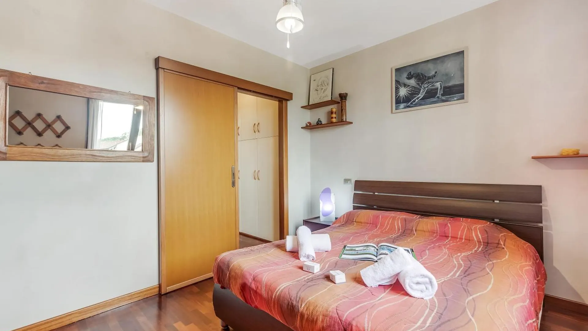 Διαμέρισμα Angera Relax & Pool - Happy Rentals